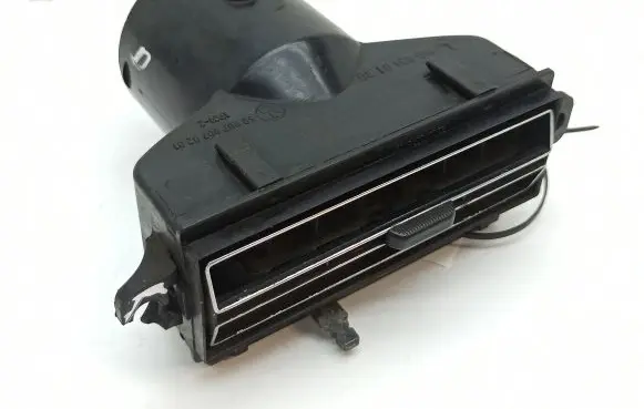 Mercedes-Benz S W116 Dashboard side air vent grill/cover trim 1168310130 500070070201 17612