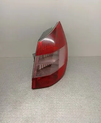 Renault Scenic II - Grand scenic II Rear/tail lights 15911600