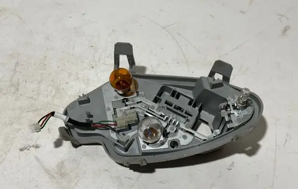 Peugeot 508 Tail light bulb cover holder