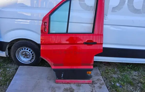 Volkswagen Crafter Front door