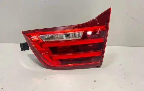 BMW 4 F32 F33 Tailgate rear/tail lights 7296102