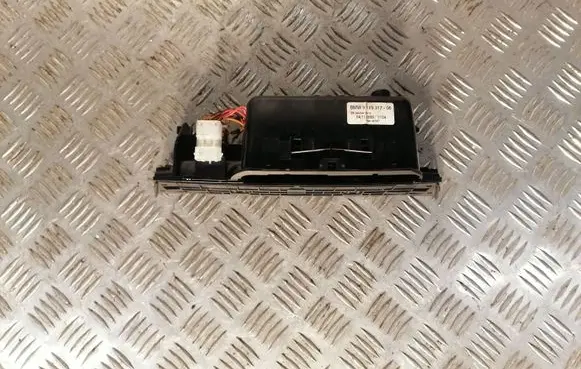 BMW 7 F01 F02 F03 F04 Car ashtray 9119317