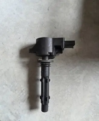 Mercedes-Benz GL X164 High voltage ignition coil A0001502780