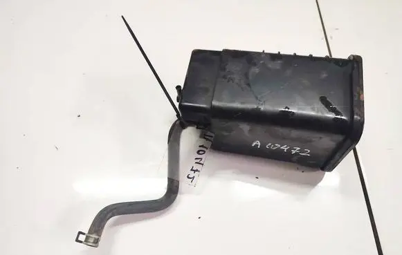 Active carbon filter fuel vapour canister