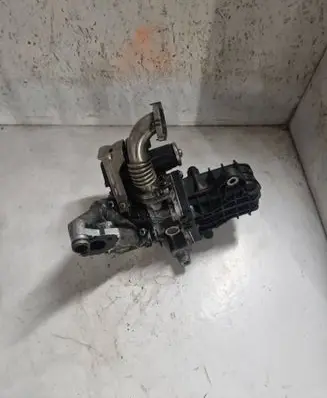 Citroen C5 EGR valve cooler 9807593080