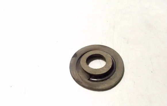 Volkswagen PASSAT B8 Rear coil spring rubber mount 3Q0512149A
