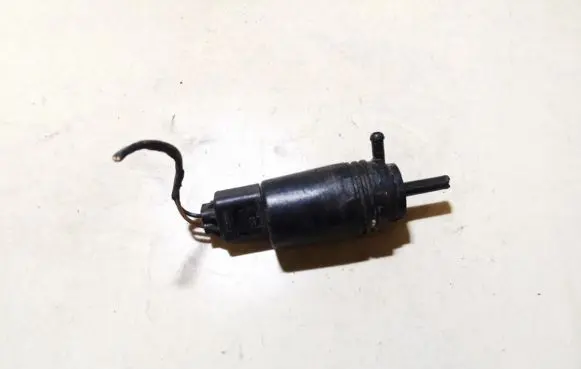 BMW X5 E53 Windscreen/windshield washer pump 8384518 6712-8377612