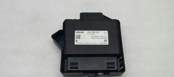 Audi Q7 4L Voltage converter/converter module 8K0959663