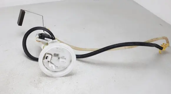 Audi Q3 8U Fuel level sensor 5N0919673R A2C82697300