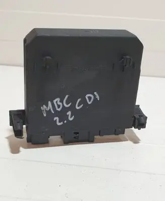Mercedes-Benz C W203 Door control unit/module 2038206526 351369