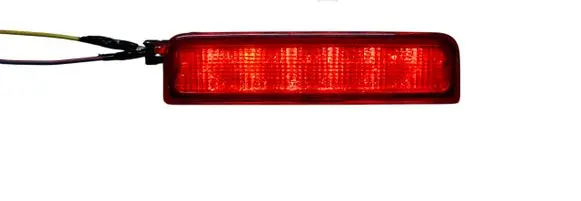 Third/center stoplight
