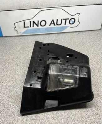 BMW 3 E46 Tail light bulb cover holder 8364926