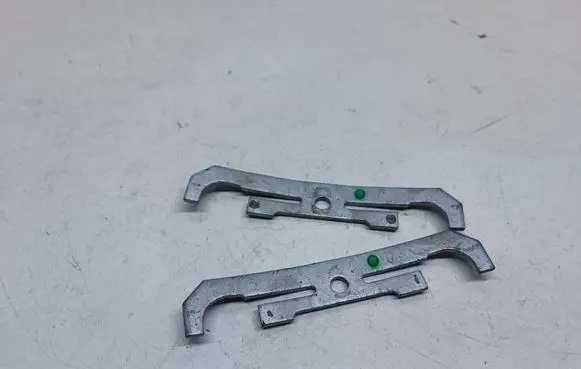 BMW 3 E90 E91 Fuel injector supply line/pipe 