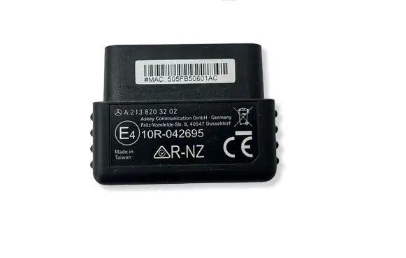 Mercedes-Benz C W204 Bluetooth control unit module A2138203202 10R042695 505FB50601AC