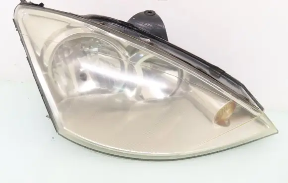 Ford Focus Headlight/headlamp