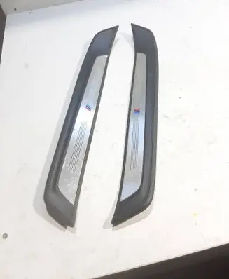 BMW X1 E84 Front sill trim cover 18801310