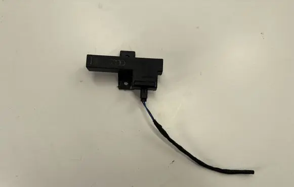 Volkswagen Touareg II Keyless (KESSY) go control unit/module 8K0907247