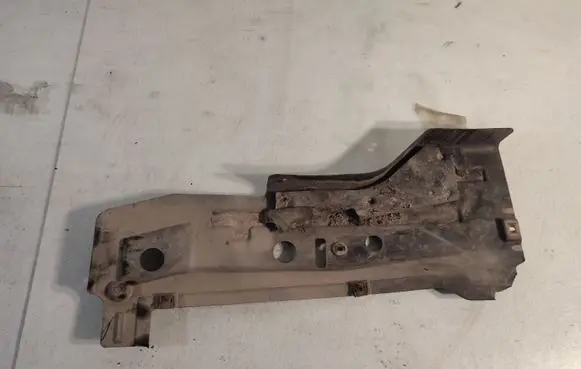 Front underbody cover/under tray