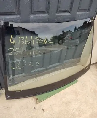 Mercedes-Benz A W169 Front windscreen/windshield window 43R001585