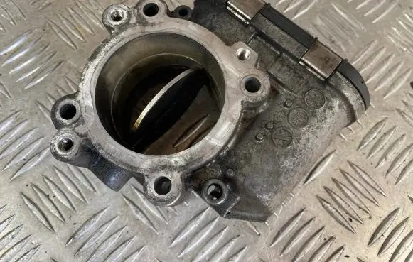 Mercedes-Benz E W211 Throttle valve A6420900270 78510223 0281002894