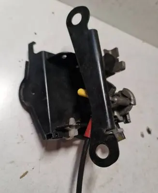 Saab 9-3 Ver2 Seat back rest lock catch 12797235 2744 12790569