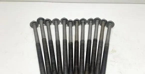 Volvo XC60 Cylinder head bolts 