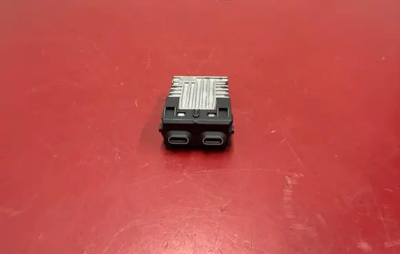 BMW X3 G45 USB socket connector 5B51C73 84105B51C73