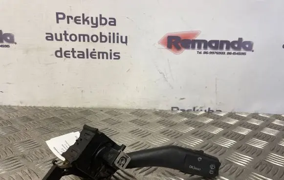 Volkswagen Golf Plus Wiper control stalk 1K0953519A