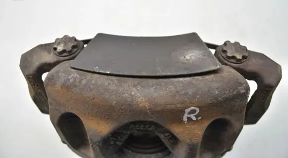 Mercedes-Benz E W212 Front brake caliper 5444C60