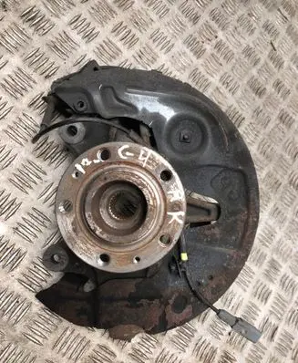 Citroen C4 Grand Picasso Front wheel hub
