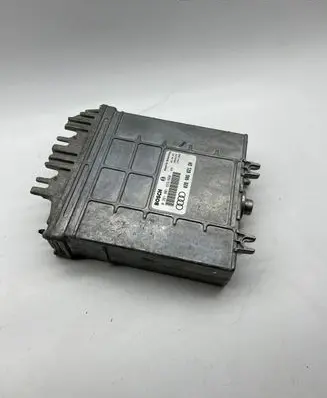 Audi A4 S4 B5 8D Engine control unit/module 028906021GN 28SA3175 1659660
