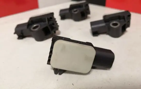 Volvo V70 Airbag deployment crash/impact sensor 31264395
