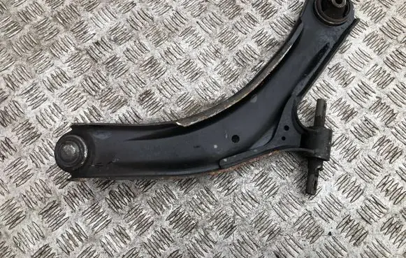 Nissan Qashqai Front lower control arm/wishbone