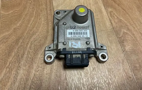 Mercedes-Benz A W168 ESP acceleration yaw rate sensor 0265005200 0005426518