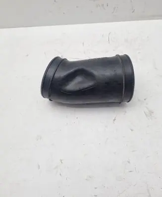 Audi A6 S6 C5 4B Air intake duct part 077129627S