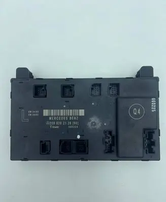 Mercedes-Benz CLK A209 C209 Door control unit/module 2098202126