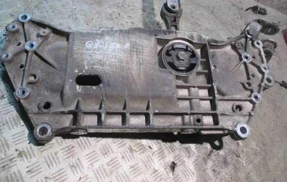 Volkswagen Golf V Front subframe 1K0199295E