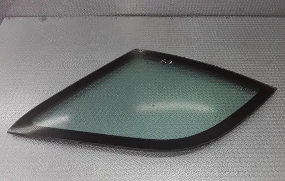 Mercedes-Benz ML W163 Rear side window A1636700112
