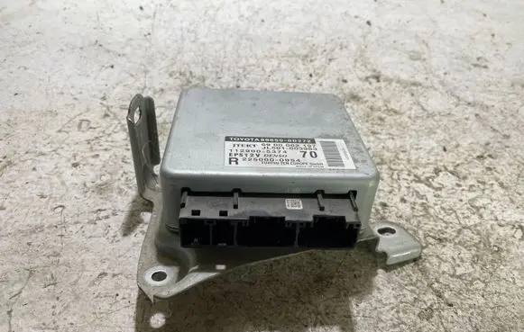 Toyota Yaris Power steering control unit/module 896500D272 1129005374 6900002197