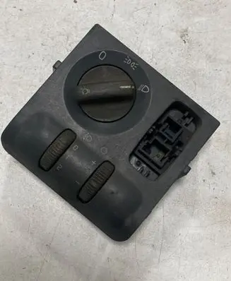 Light switch