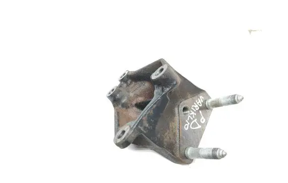 KIA Sportage Engine mounting bracket 180524