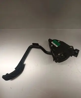 Audi A8 S8 D3 4E Accelerator throttle pedal 4E2723523C