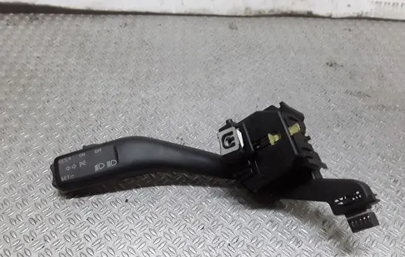 Volkswagen Golf V Indicator stalk 1K0953513A