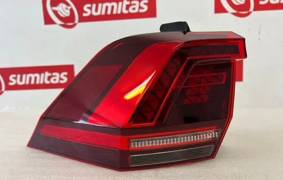 Volkswagen Tiguan Rear/tail lights 5NA945207F 2SD01252101 00753224