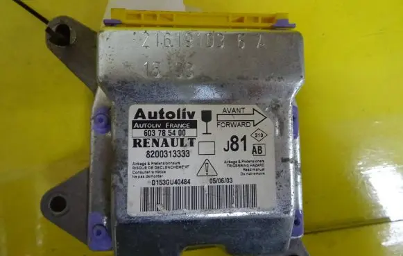 Renault Espace - Grand espace IV Airbag control unit/module 8200313333 603785400