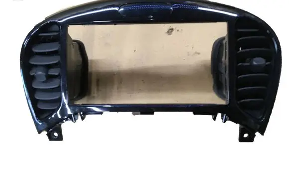 Nissan Juke I F15 Dash center speaker frame