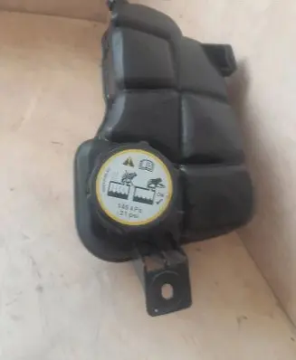 Volvo V70 Coolant expansion tank/reservoir 6G918K218