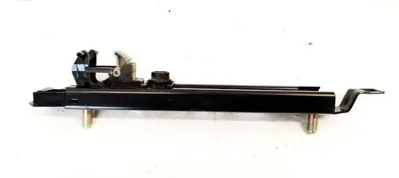Opel Meriva A Seat belt adjustment rail 2020496