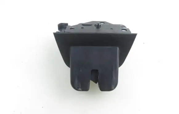 Audi A3 S3 8P Tailgate/trunk/boot lock/catch/latch 8P4827505B