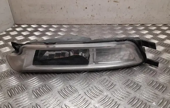 Volkswagen PASSAT B8 Front fog light 3G0941661H